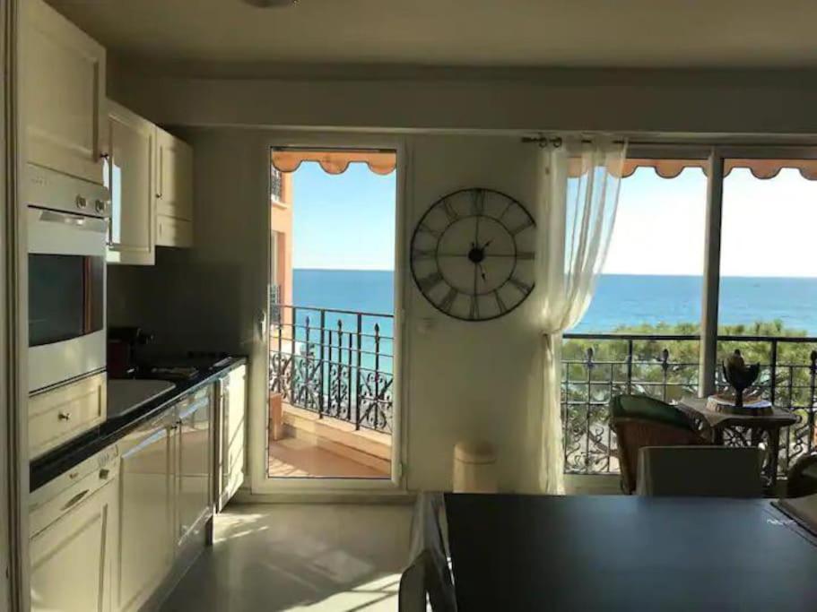 Appartement Victoria Bilocale Centro Citta E Vista Mare à Menton Extérieur photo